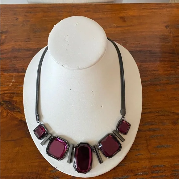 2x COSTUME necklaces-Purple & black metal Necklace + magnetic hematite necklace. - Picture 2 of 6